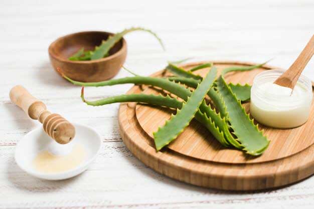 Aloe vera and moisturiser